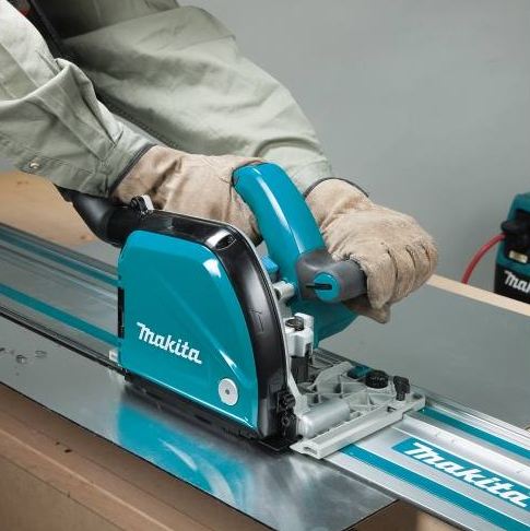 Makita-CA5000X